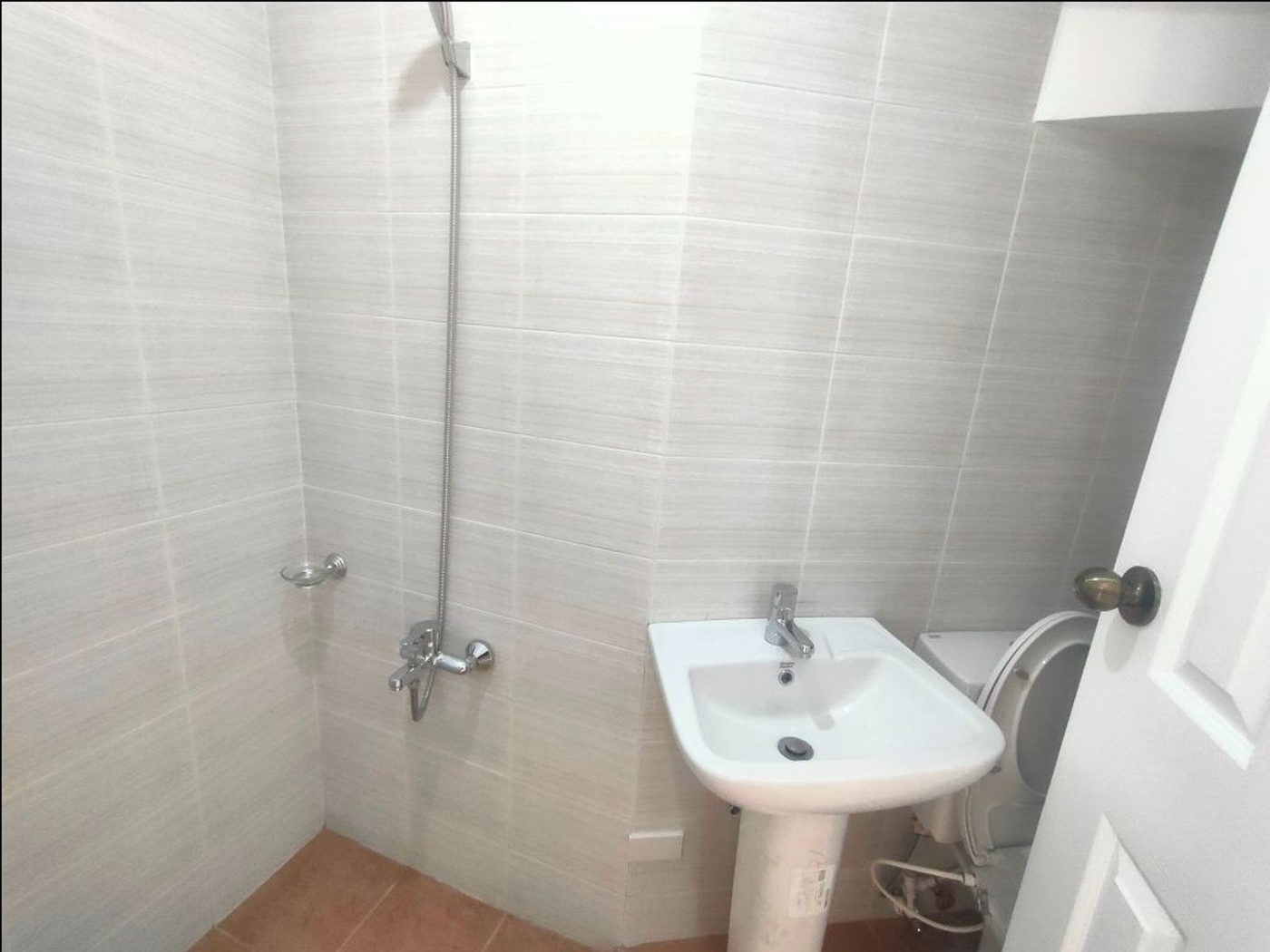 4-Bedroom House and Lot for Sale in Molino III, Bacoor, Cavite – photo 7