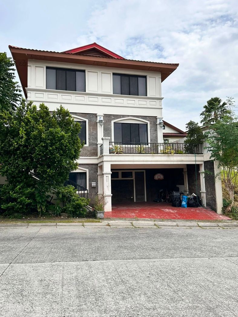 4-Bedroom House and Lot for Sale in Verdana Homes, Bacoor, Cavite
