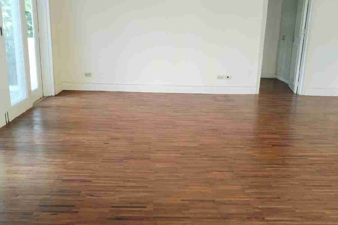 4 Bedroom House for Rent in Alabang, Muntinlupa, Metro Manila photo 2