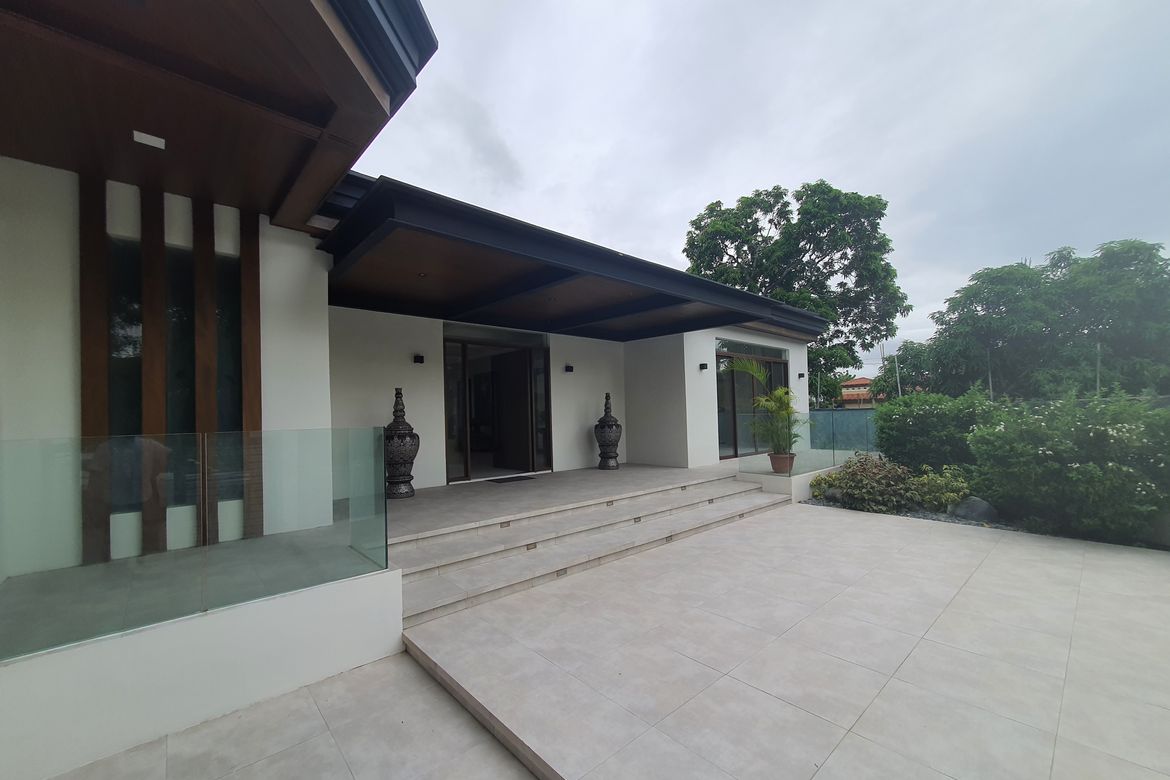 4 Bedroom House for Rent in Ayala Alabang Village, New Alabang Village, Muntinlupa, Metro Manila photo 6