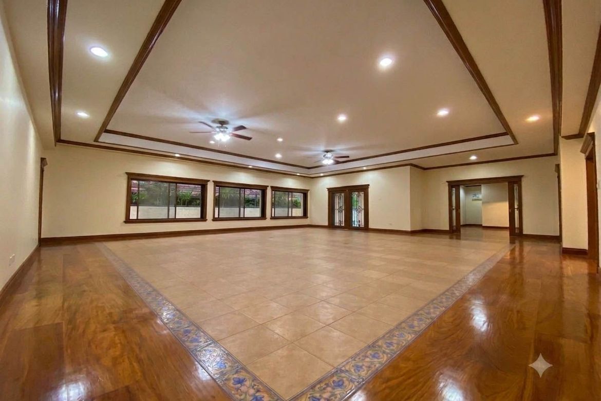 4 Bedroom House for Rent in Ayala Alabang Village, New Alabang Village, Muntinlupa, Metro Manila photo 6