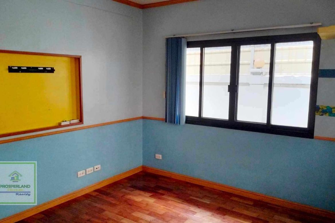 4 Bedroom House for Rent in Barangay 191, Pasay, Metro Manila photo 2
