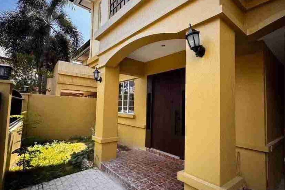 4 Bedroom House for Rent in Bayswater Mactan, Basak, Lapu-Lapu, Cebu