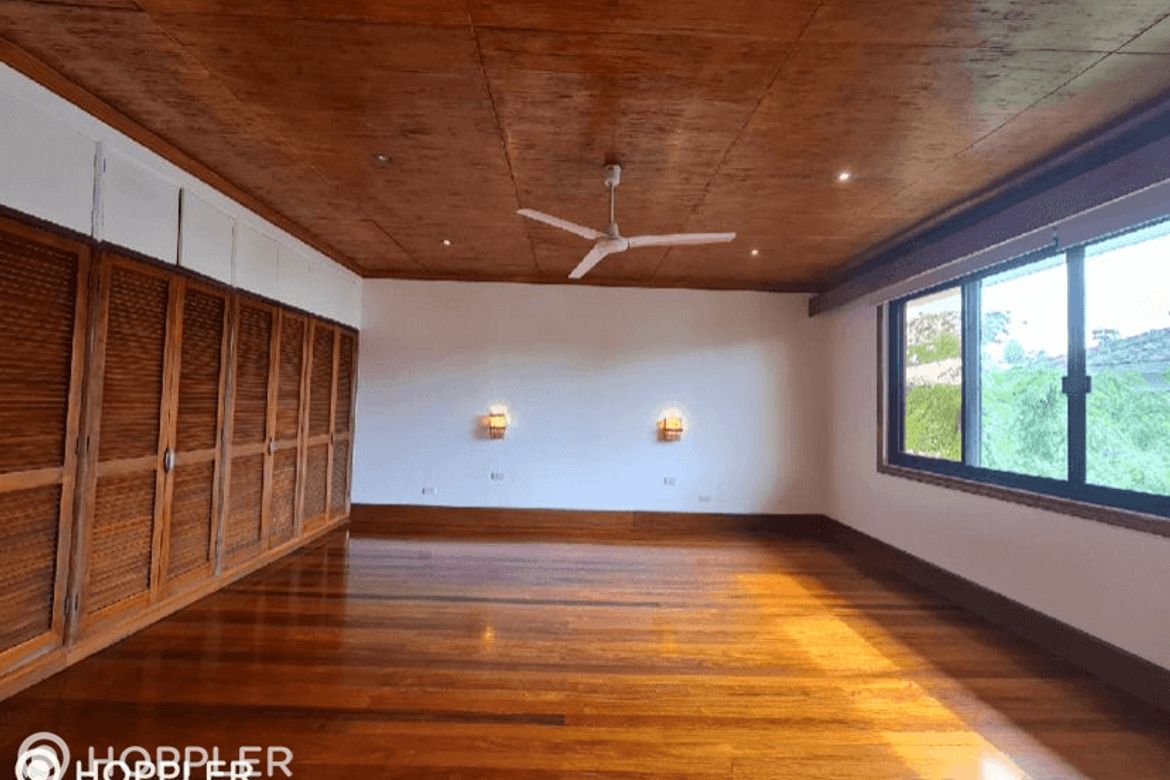 4 Bedroom House for Rent in Bel-Air, Makati, Metro Manila photo 3