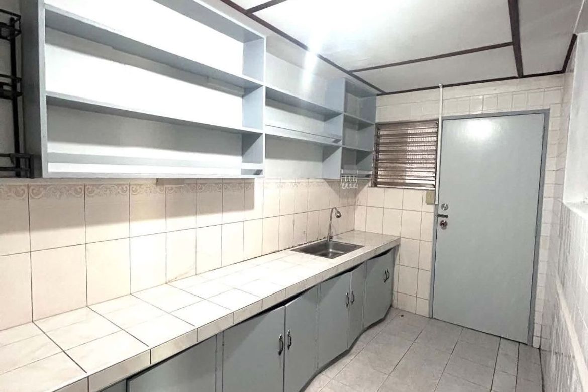 4 Bedroom House for Rent in BF Homes, Parañaque, Metro Manila photo 6