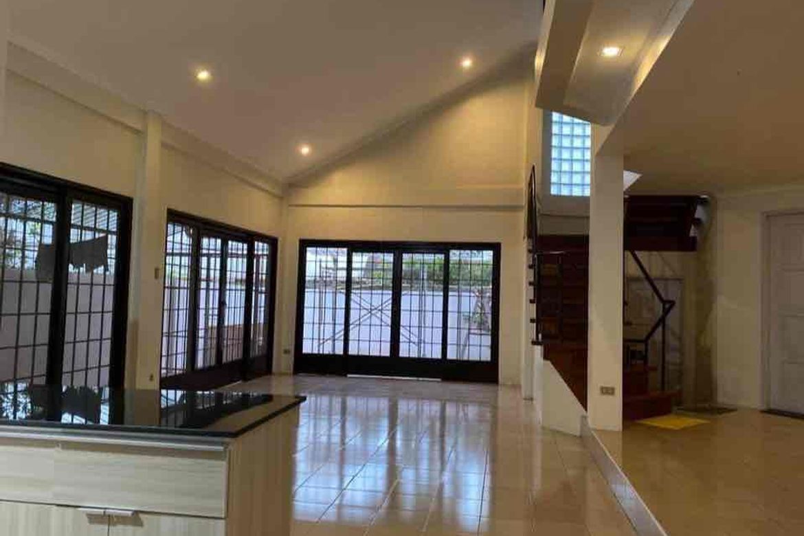 4 Bedroom House for Rent in Buhangin, Davao City, Davao del Sur photo 2