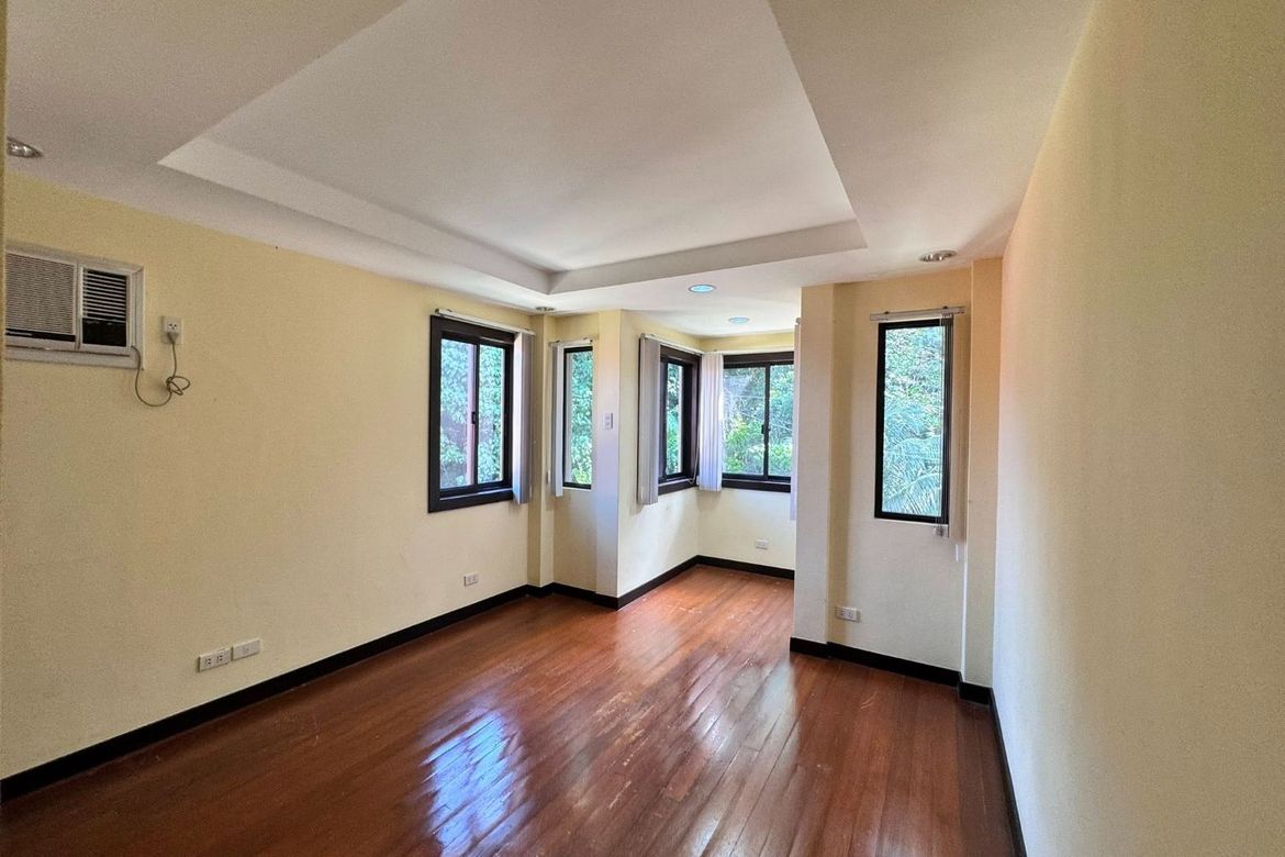 4 Bedroom House for Rent in Busay, Cebu City, Cebu photo 5