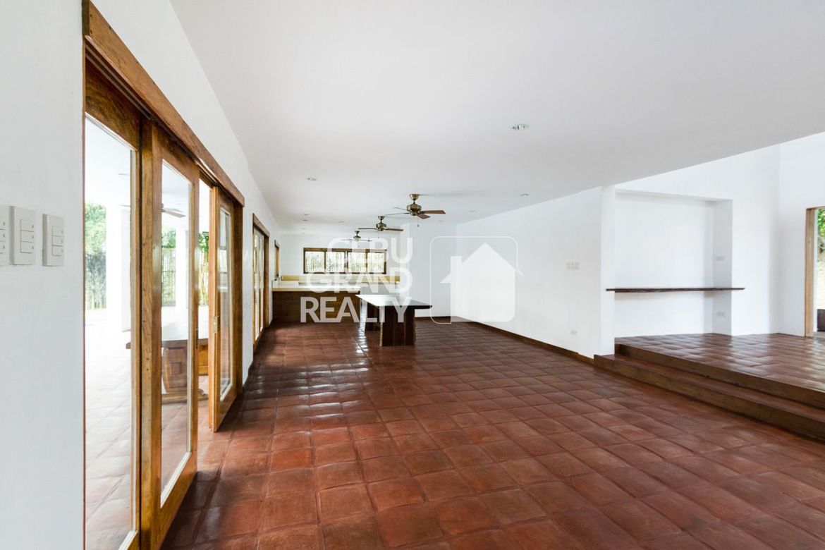 4 Bedroom House for Rent in Cabancalan, Mandaue, Cebu photo 6