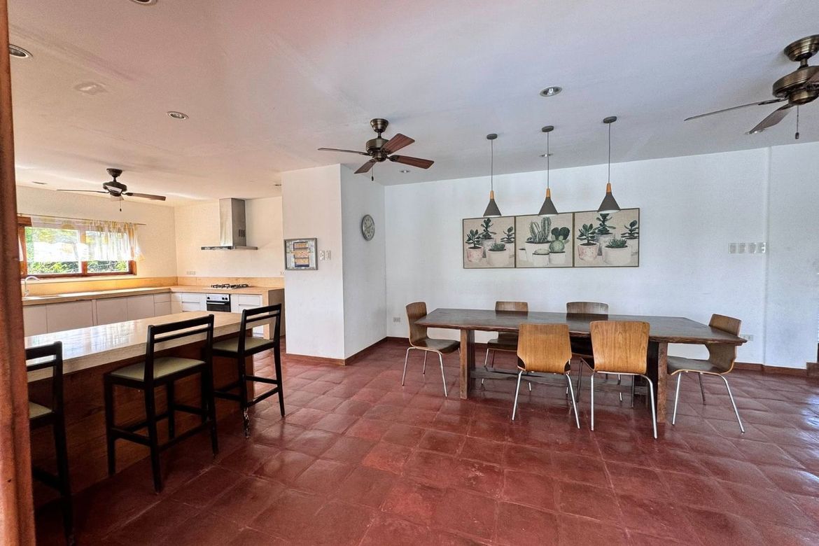 4 Bedroom House for Rent in Cabancalan, Mandaue, Cebu photo 7