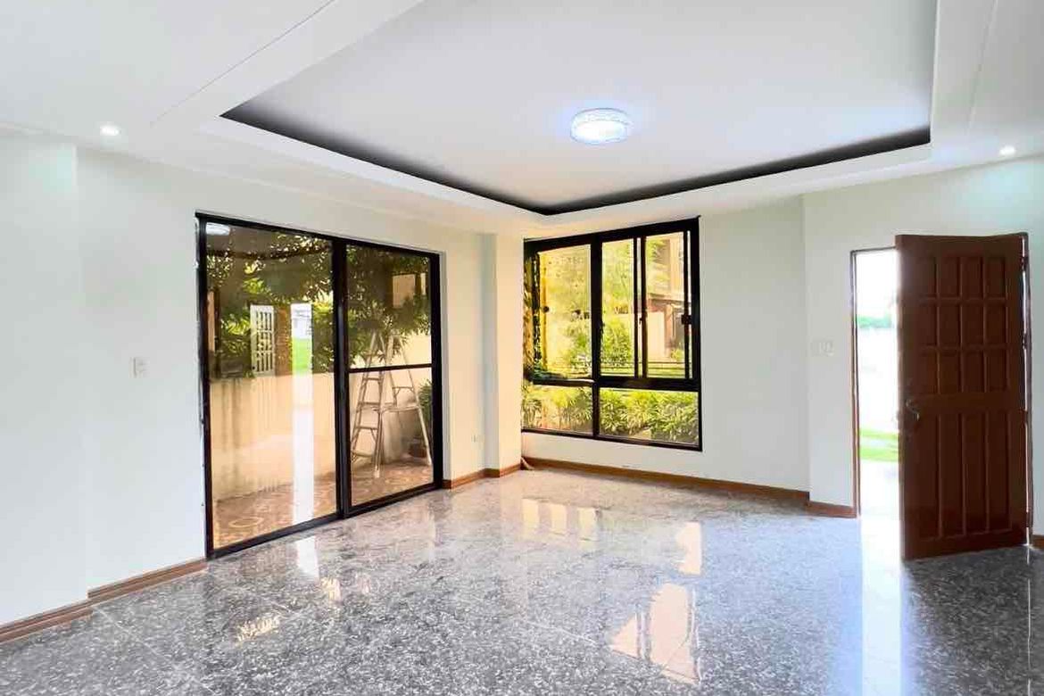 4 Bedroom House for Rent in Canlubang, Calamba, Laguna photo 4