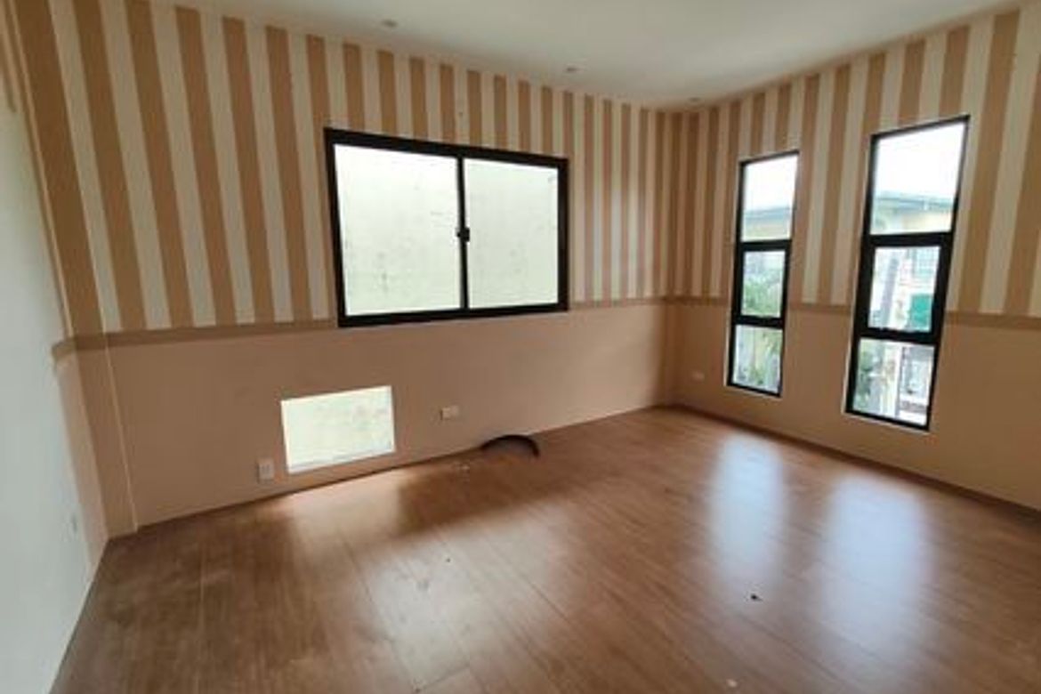 4 Bedroom House for Rent in Central, Quezon City, Metro Manila photo 2
