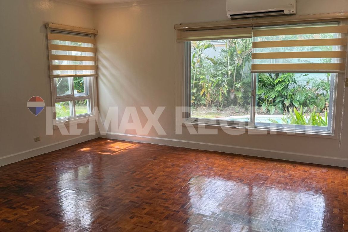 4 Bedroom House for Rent in Dasmariñas North, Makati, Metro Manila near MRT-3 Ayala photo 7