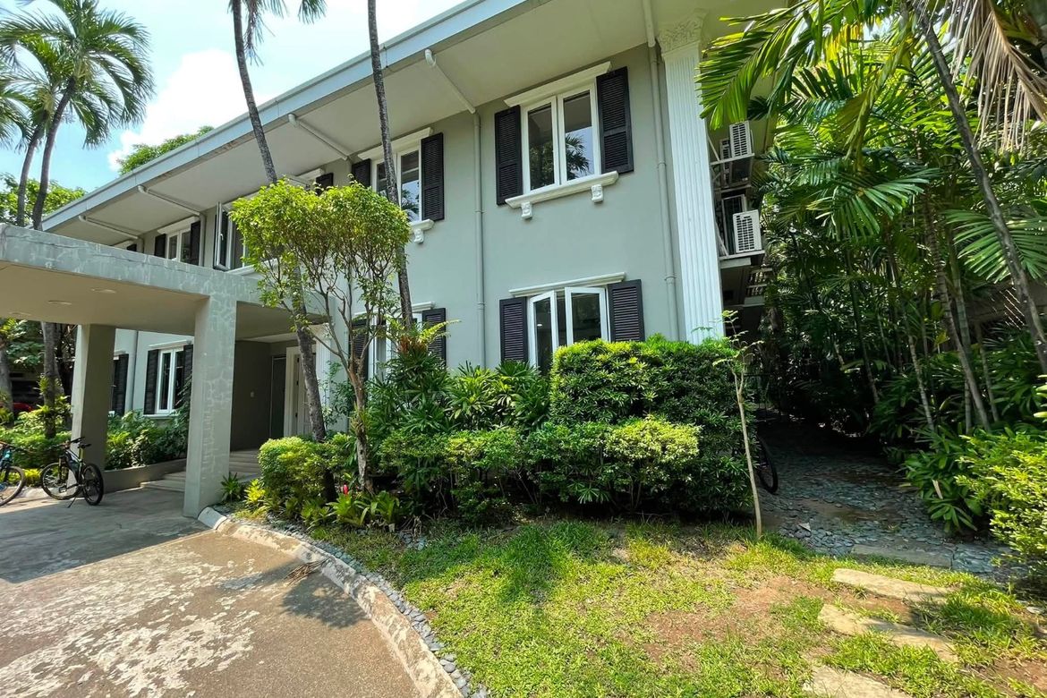 4 Bedroom House for Rent in Dasmariñas North, Makati, Metro Manila near MRT-3 Ayala photo 3