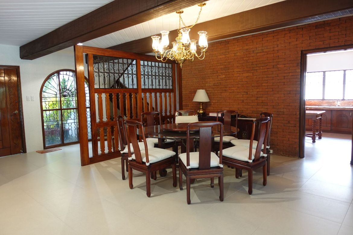 4 Bedroom House for Rent in Dasmariñas Village, Dasmariñas North, Makati, Metro Manila near MRT-3 Magallanes photo 7