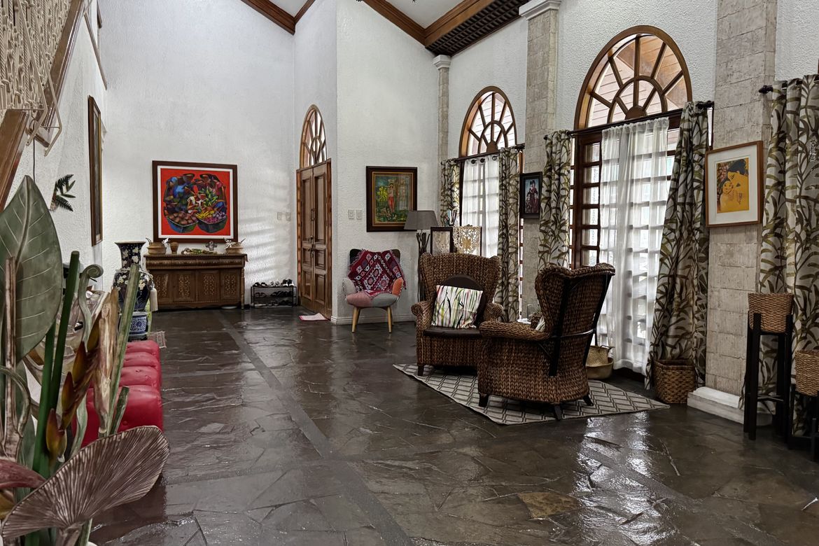 4 Bedroom House for Rent in Don Galo, Parañaque, Metro Manila photo 3