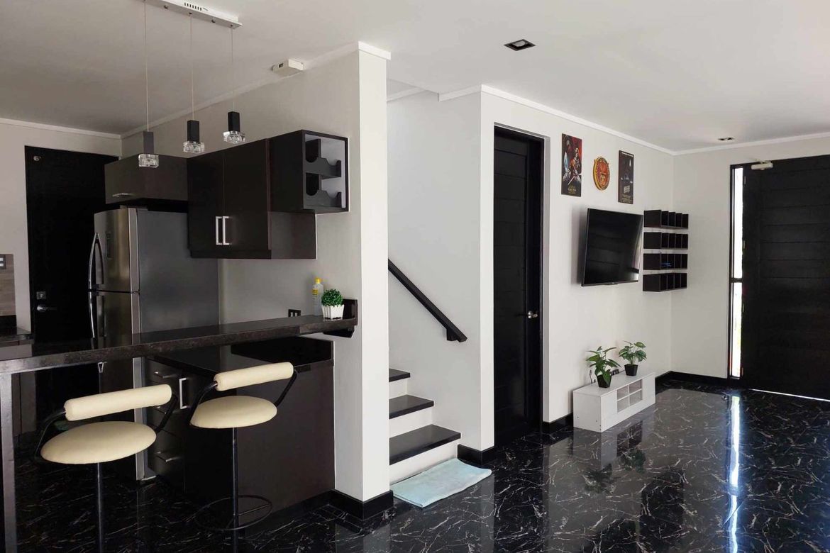 4 Bedroom House for Rent in Don Jose, Santa Rosa, Laguna photo 8