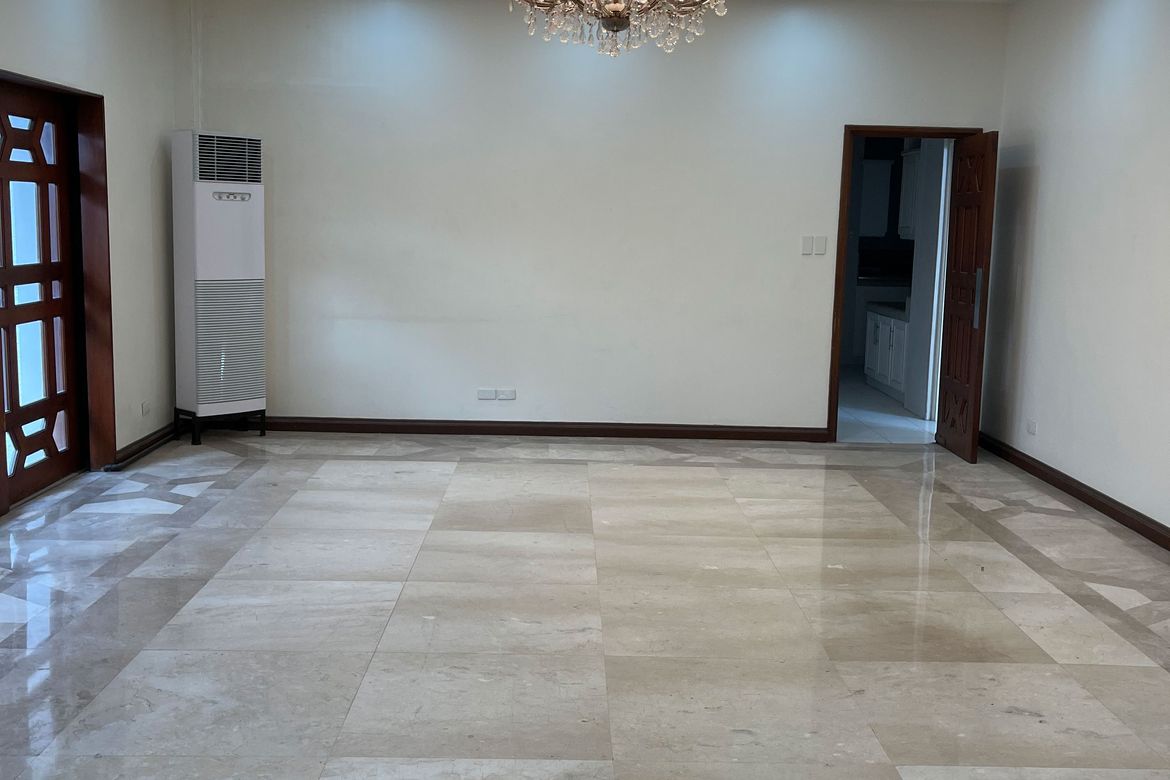 4 Bedroom House for Rent in Forbes Park North, Makati, Metro Manila near MRT-3 Ayala