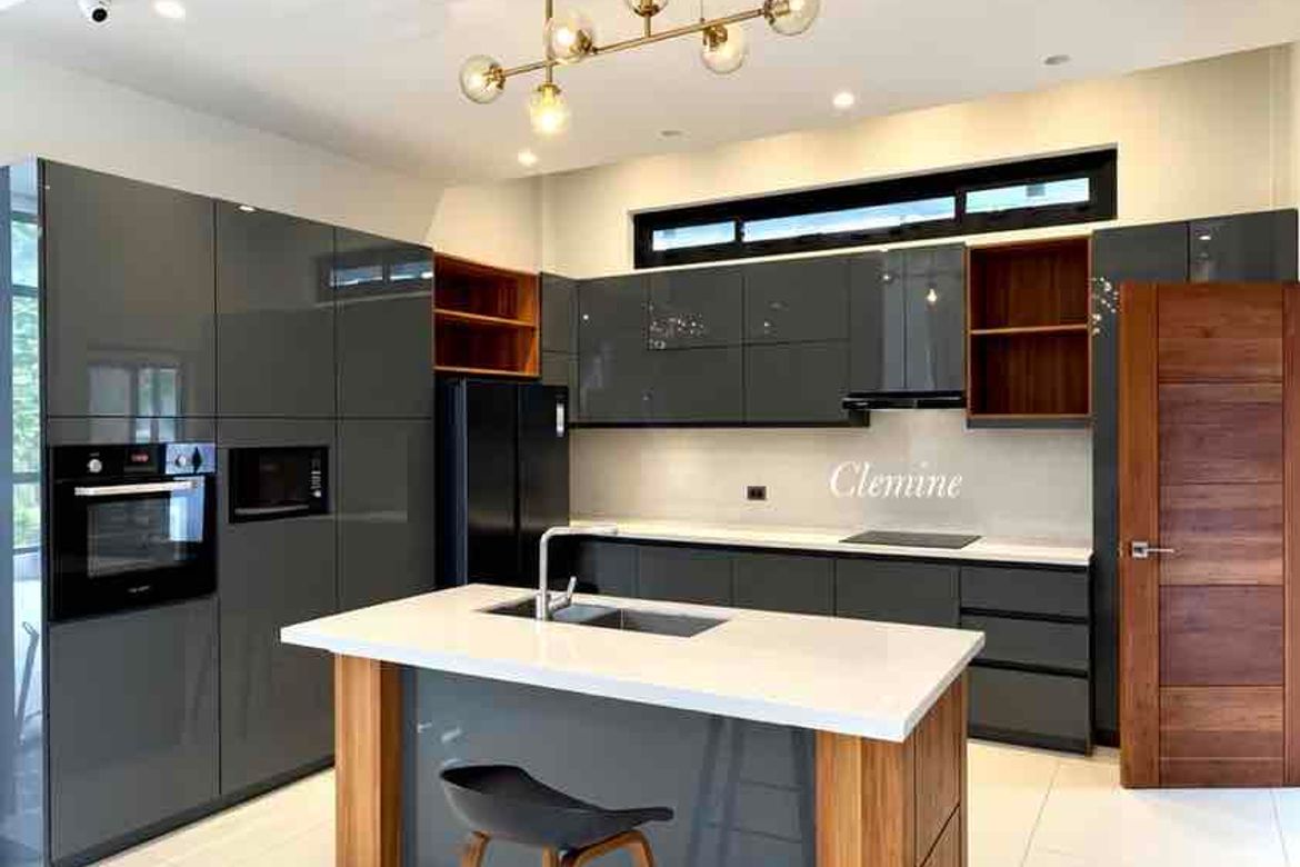 4 Bedroom House for Rent in Inchican, Silang, Cavite photo 5