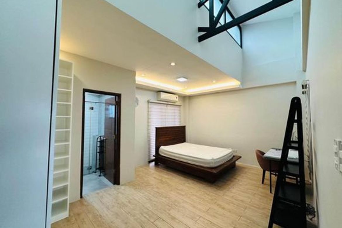 4 Bedroom House for Rent in Kapitolyo, Pasig, Metro Manila photo 4