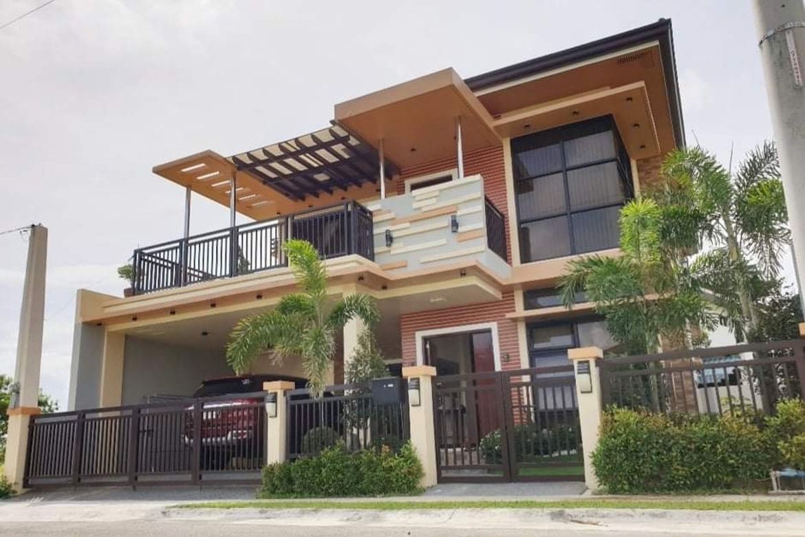 4 Bedroom House for Rent in Loma, Biñan, Laguna