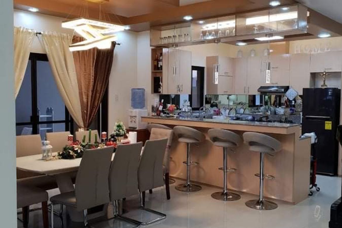 4 Bedroom House for Rent in Loma, Biñan, Laguna photo 3