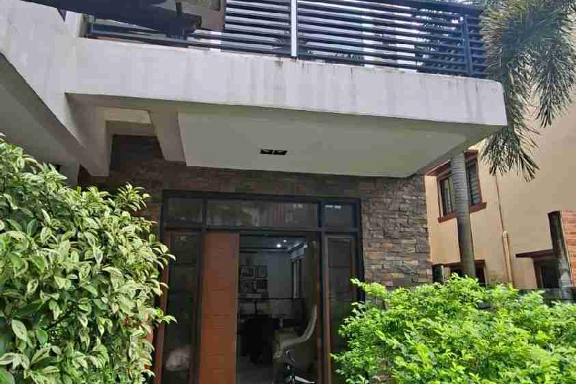 4 Bedroom House for Rent in Mabini-J. Rizal, Mandaluyong, Metro Manila