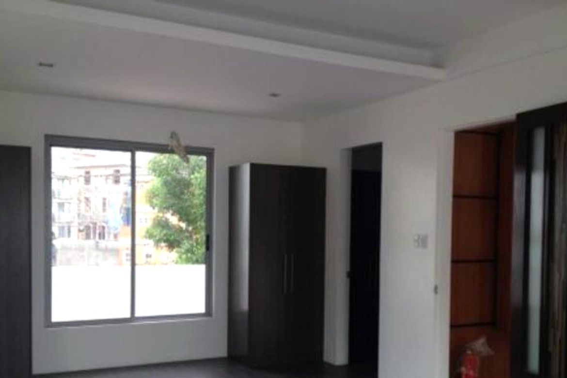 4 Bedroom House for Rent in McKinley Hill Village, McKinley Hill, Taguig, Metro Manila photo 8