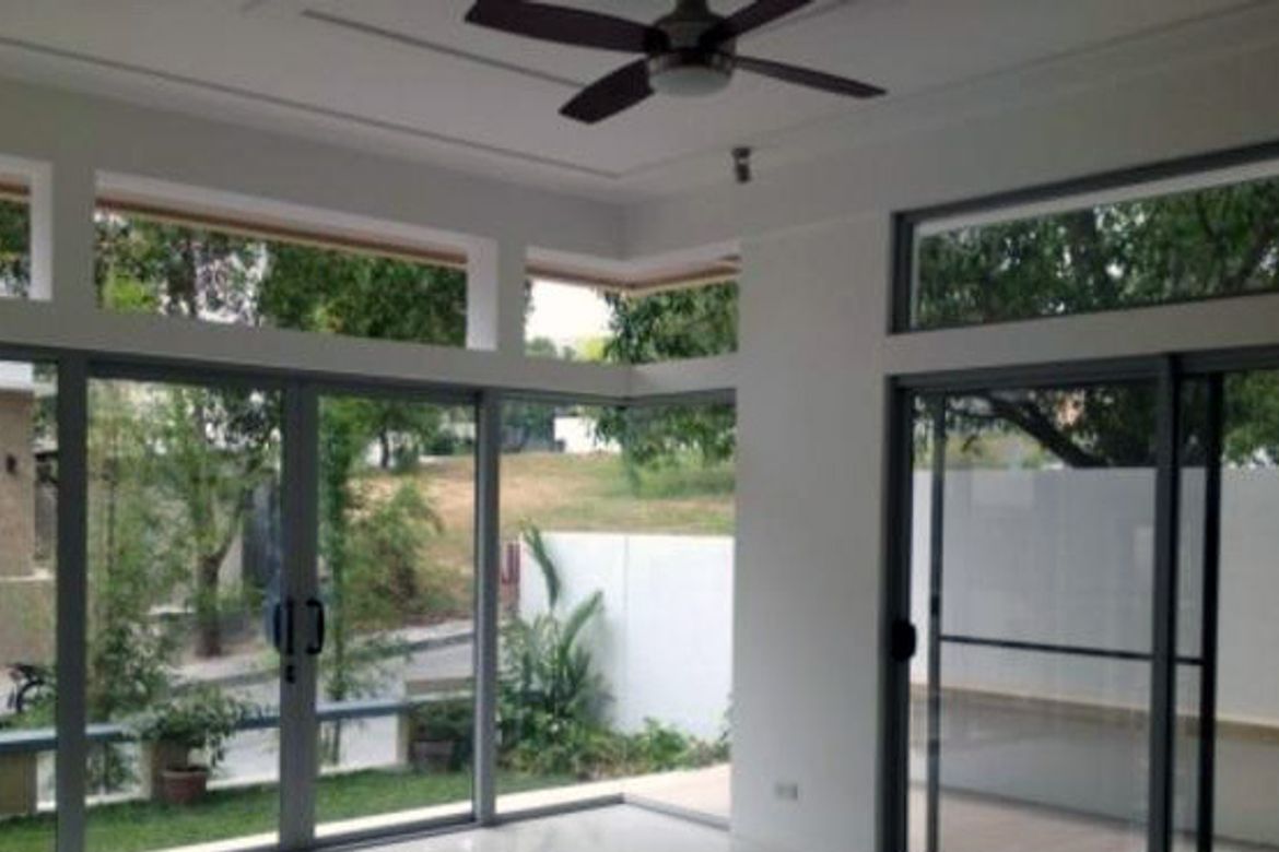 4 Bedroom House for Rent in McKinley Hill Village, McKinley Hill, Taguig, Metro Manila