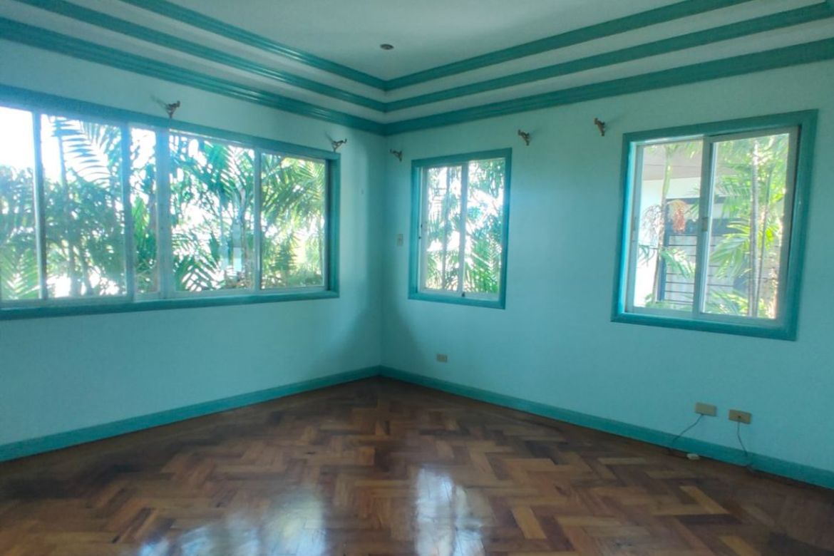 4 Bedroom House for Rent in Molino III, Bacoor, Cavite photo 8