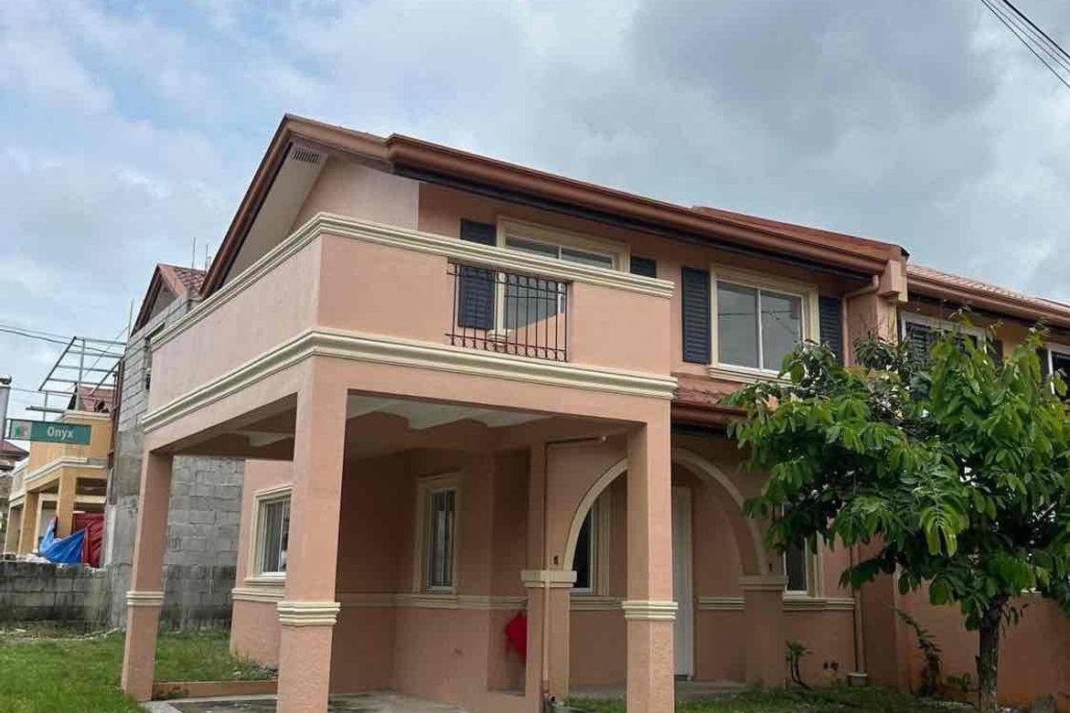 4 Bedroom House for Rent in Molino III, Bacoor, Cavite