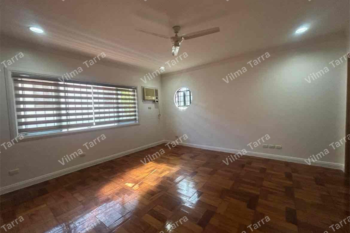 4 Bedroom House for Rent in Molino VII, Bacoor, Cavite photo 6