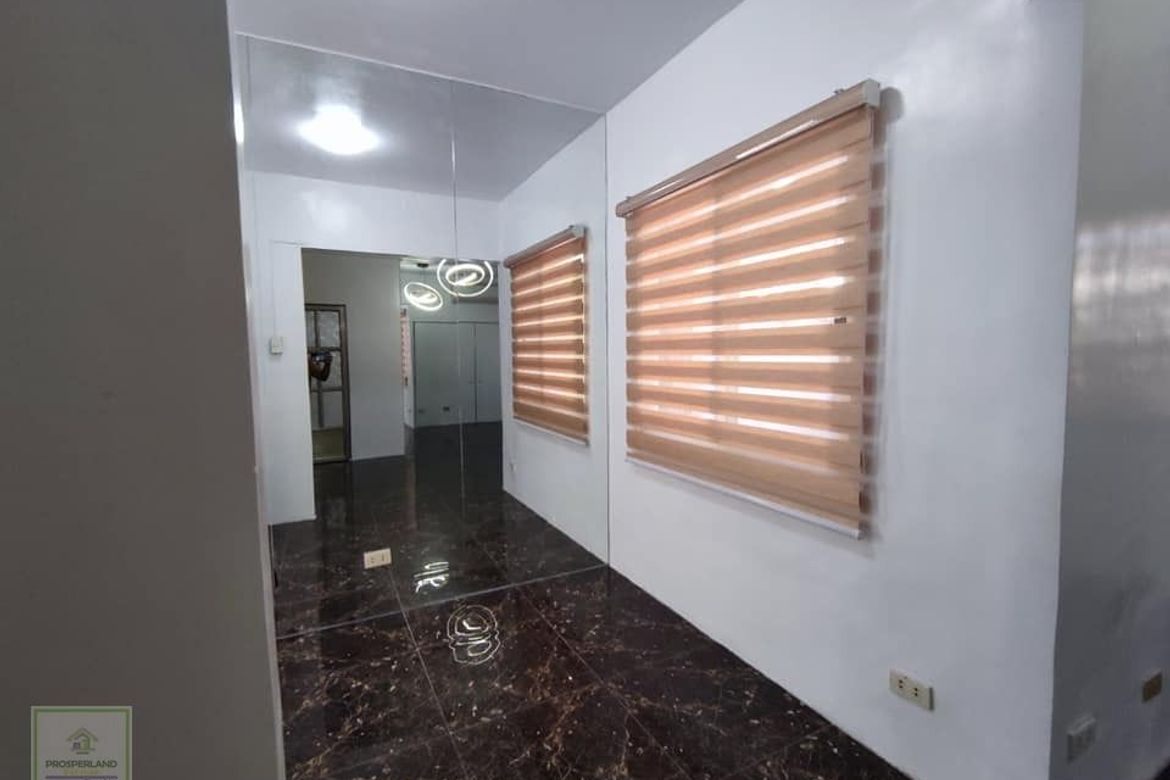 4 Bedroom House for Rent in Moonwalk, Parañaque, Metro Manila photo 8