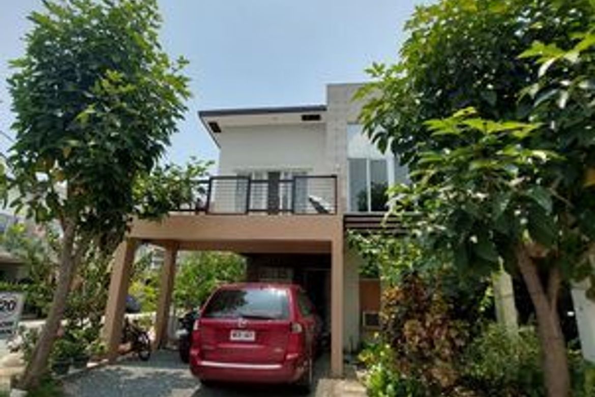 4 Bedroom House for Rent in Navarro, General Trias, Cavite