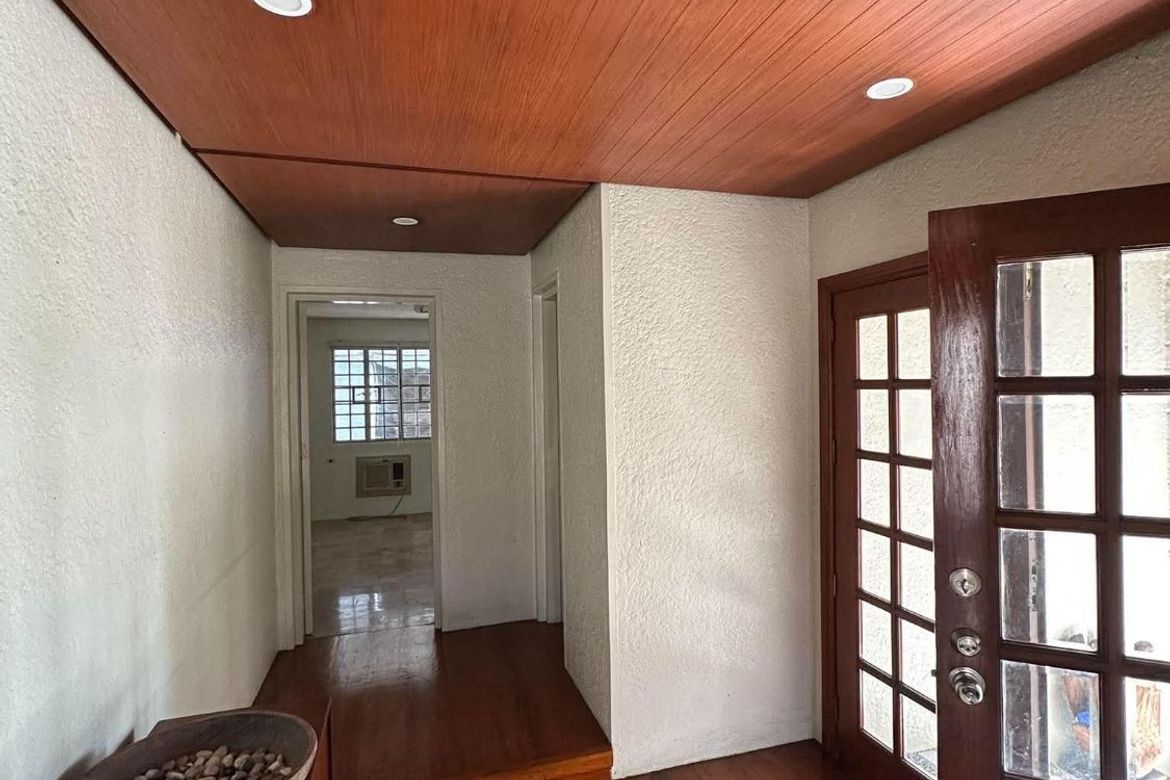 4 Bedroom House for Rent in New Alabang Village, Muntinlupa, Metro Manila photo 5