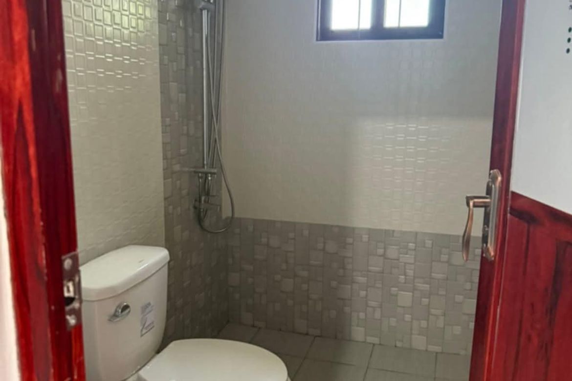 4 Bedroom House for Rent in Patutong Malaki South, Tagaytay, Cavite photo 4