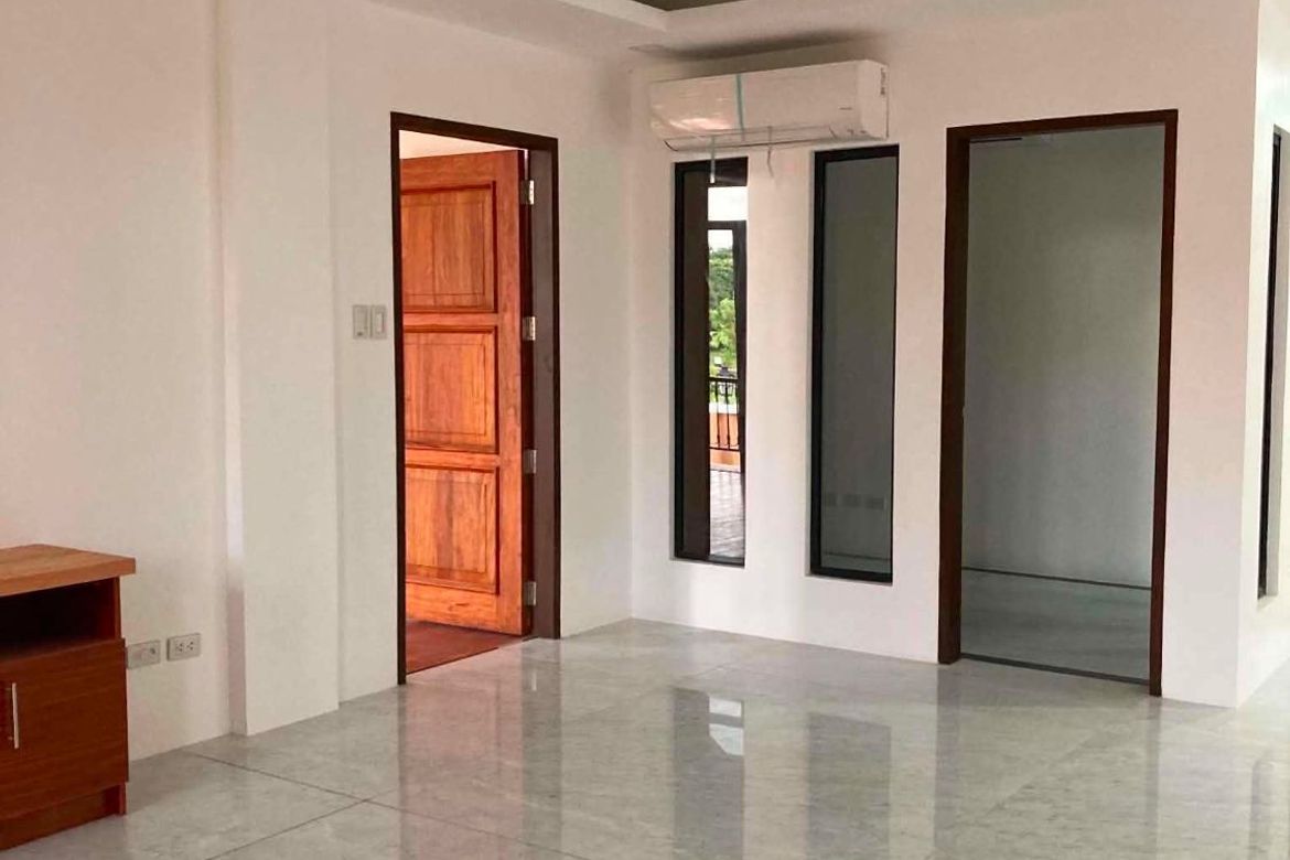 4 Bedroom House for Rent in Portofino South, Poblacion, Muntinlupa, Metro Manila