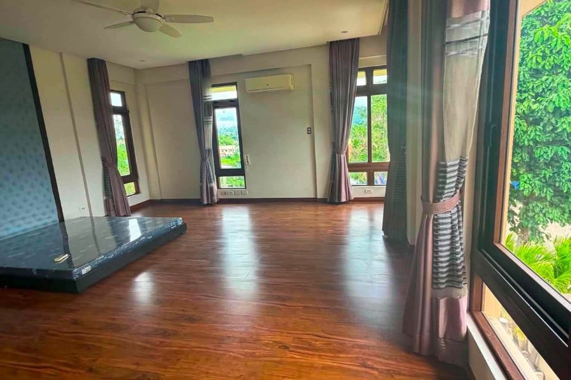 4 Bedroom House for Rent in Pristina North Residences, Bacayan, Cebu City, Cebu