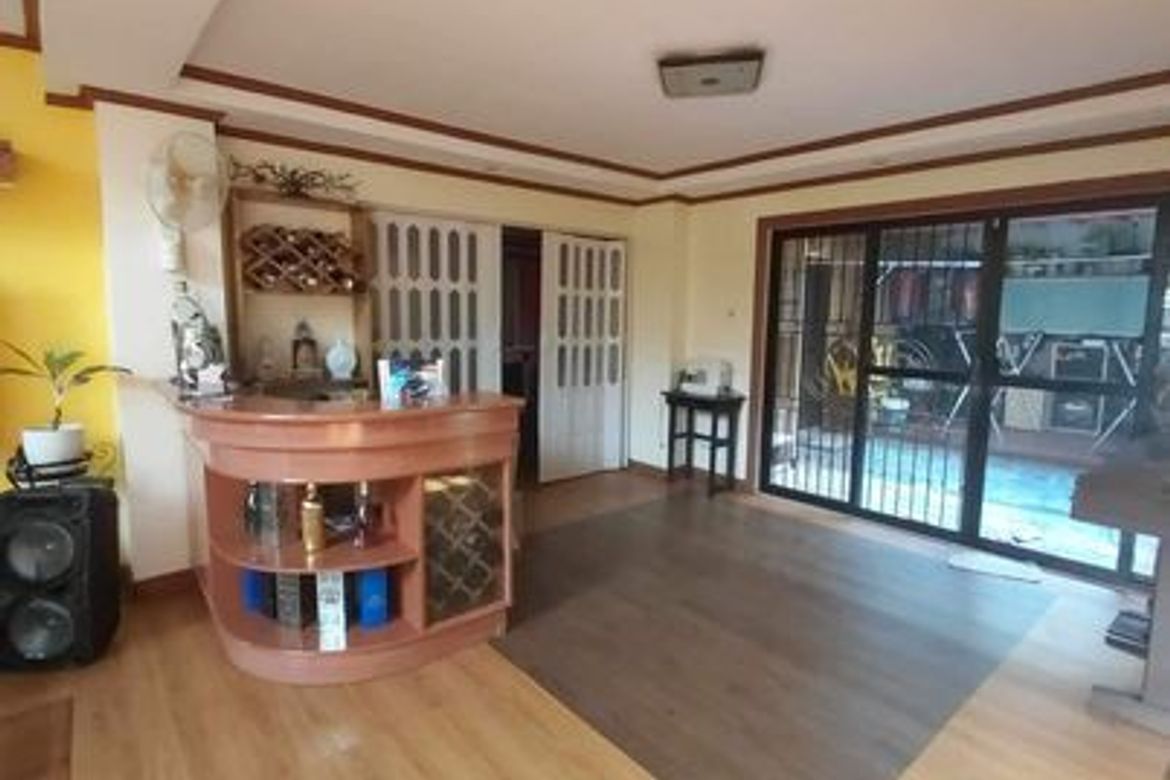4 Bedroom House for Rent in San Miguel, Pasig, Metro Manila photo 5