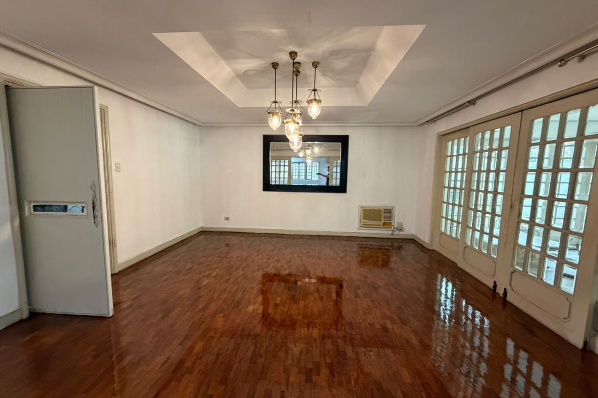 4 Bedroom House for Rent in San Nicolas, Pasig, Metro Manila