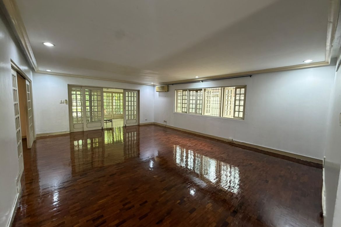 4 Bedroom House for Rent in San Nicolas, Pasig, Metro Manila photo 2