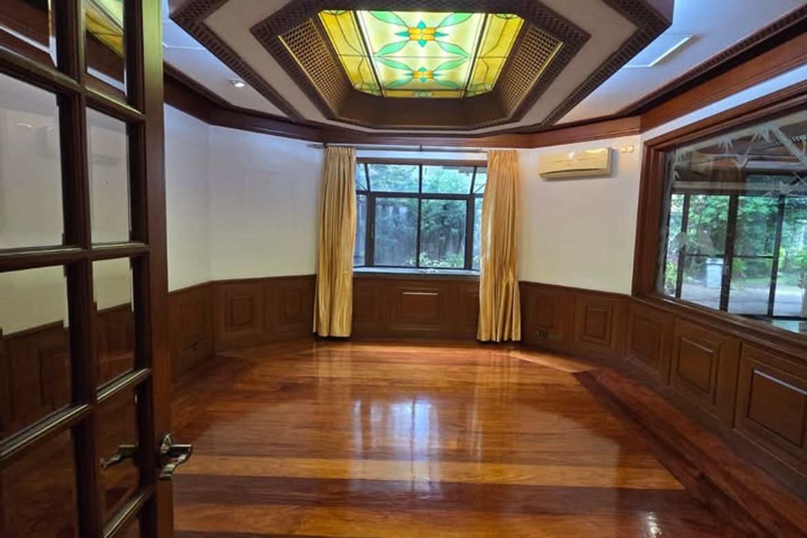 4 Bedroom House for Rent in Ugong Norte, Quezon City, Metro Manila photo 5