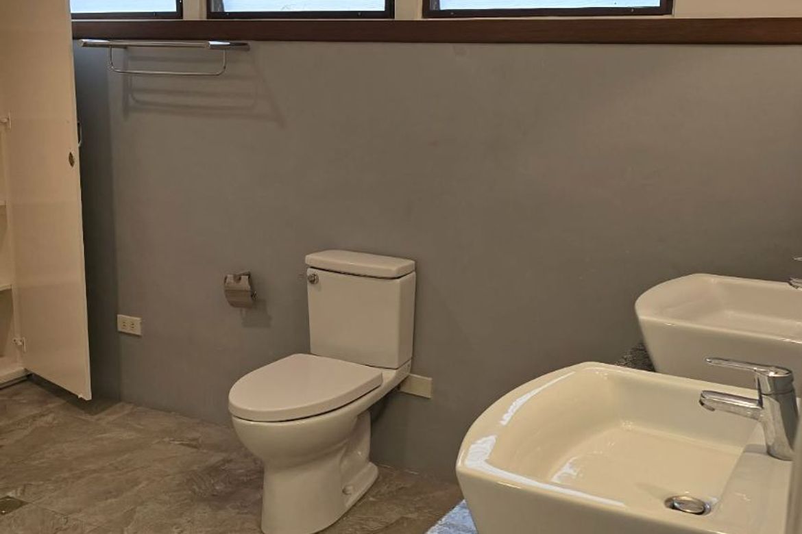 4 Bedroom House for Rent in Ugong, Pasig, Metro Manila photo 4
