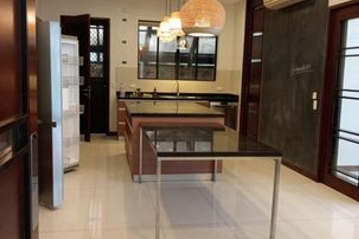 4 Bedroom House for Rent in Ugong, Pasig, Metro Manila photo 8