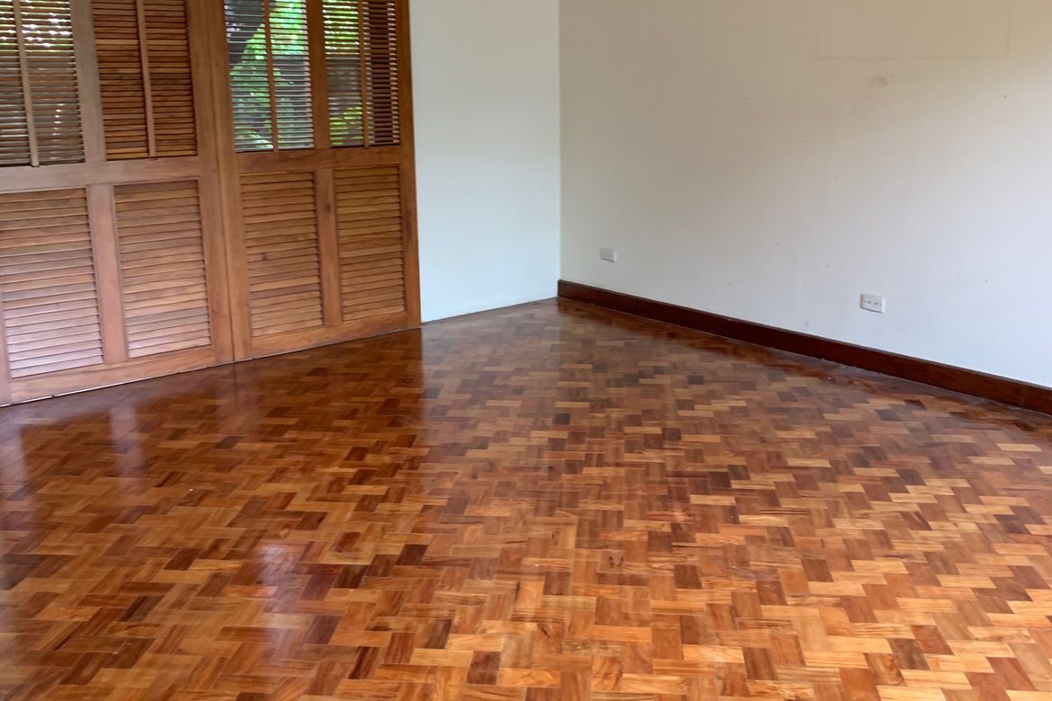 4 Bedroom House for Rent in Urdaneta Village, Bangkal, Makati, Metro Manila near MRT-3 Magallanes photo 3
