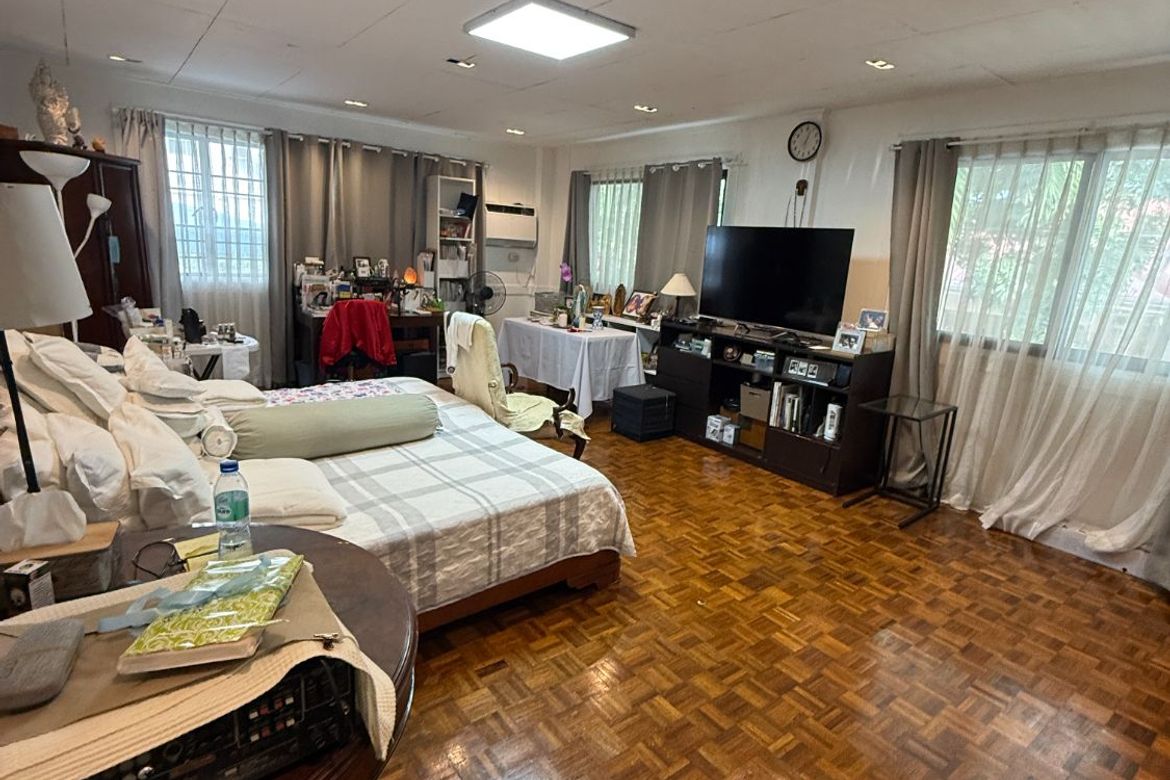 4 Bedroom House for Rent in White Plains, Quezon City, Metro Manila photo 7