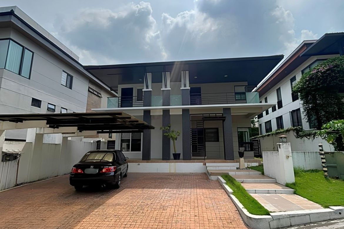 4 Bedroom House for Sale in Alabang, Muntinlupa, Metro Manila