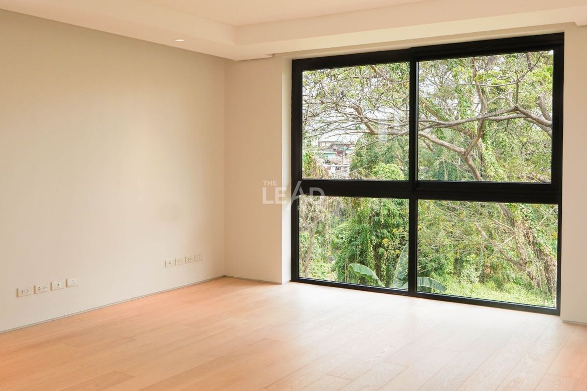 4 Bedroom House for Sale in Alabang West Village, Almanza Dos, Las Piñas, Metro Manila – photo 3
