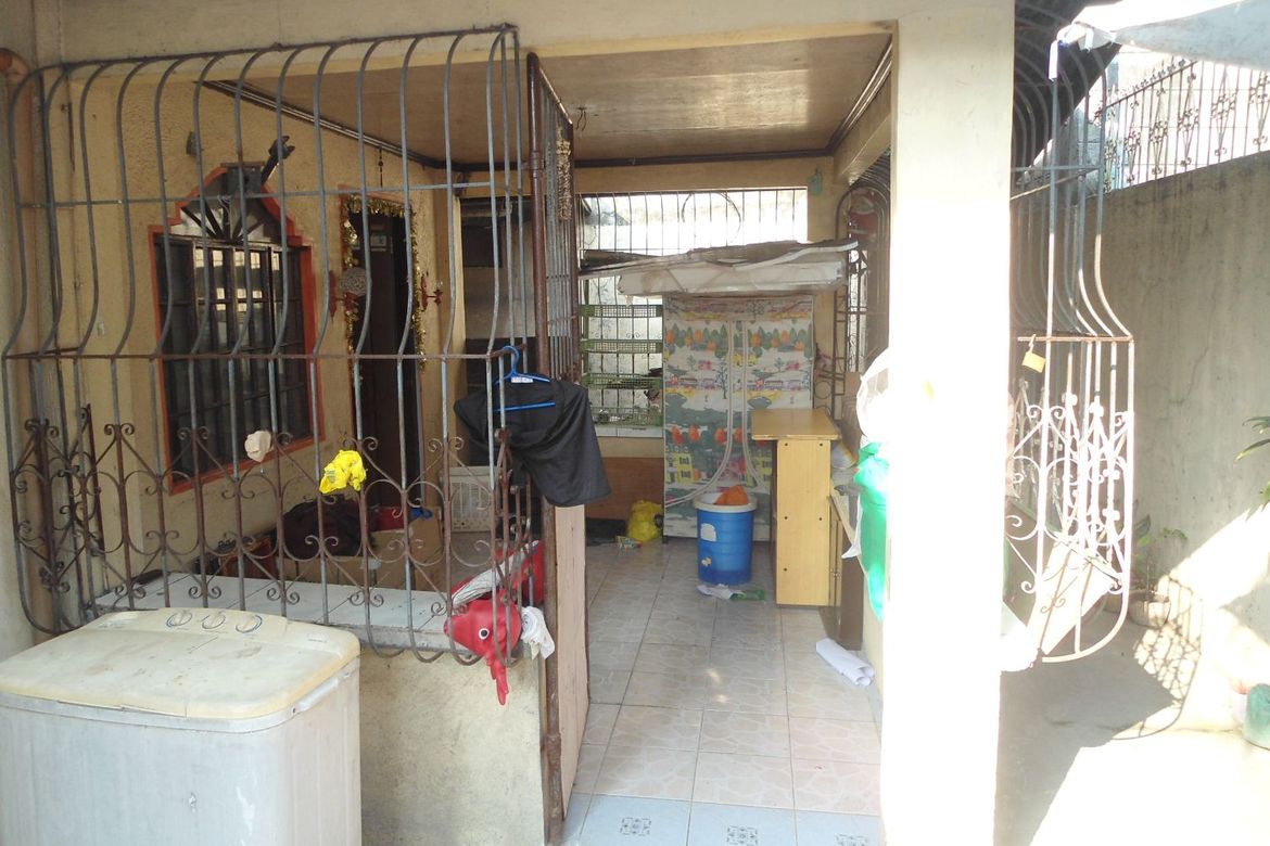 4 Bedroom House for Sale in Aldiano Olaes, General Mariano Alvarez, Cavite