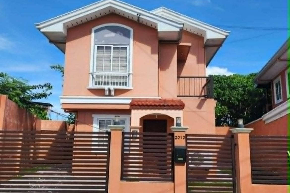 4 Bedroom House for Sale in Alegria, Cordoba, Cebu