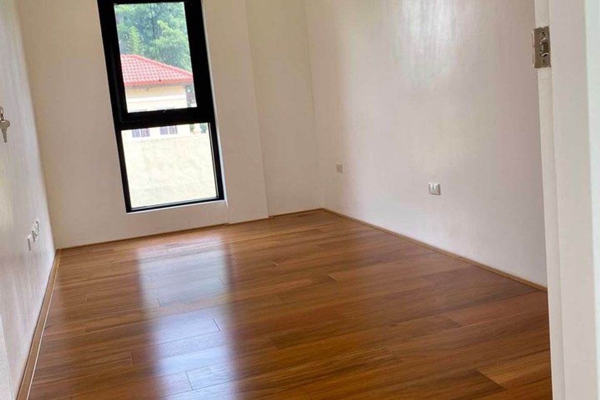 4 Bedroom House for Sale in Almanza Dos, Las Piñas, Metro Manila – photo 5
